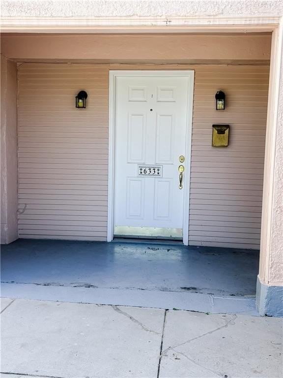 633 Patterson Dr - Photo 2 of 13