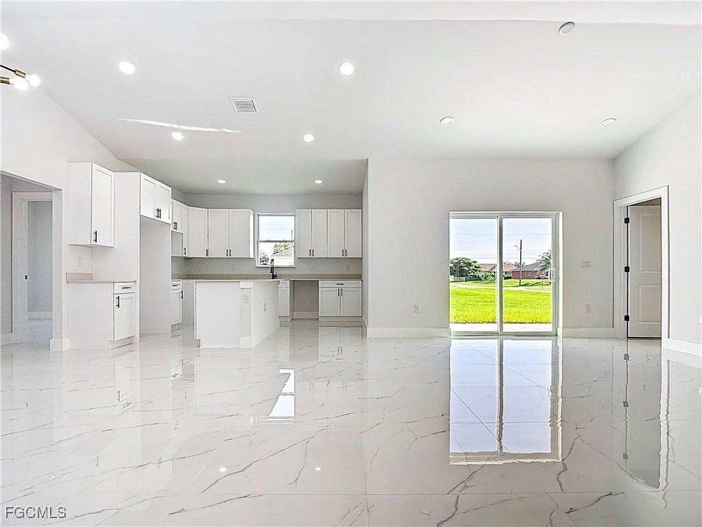 5000 Bygone St - Photo 3 of 36