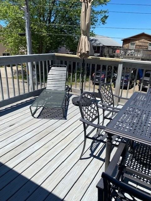 3257 Lake Front Drive - Photo 4 of 17