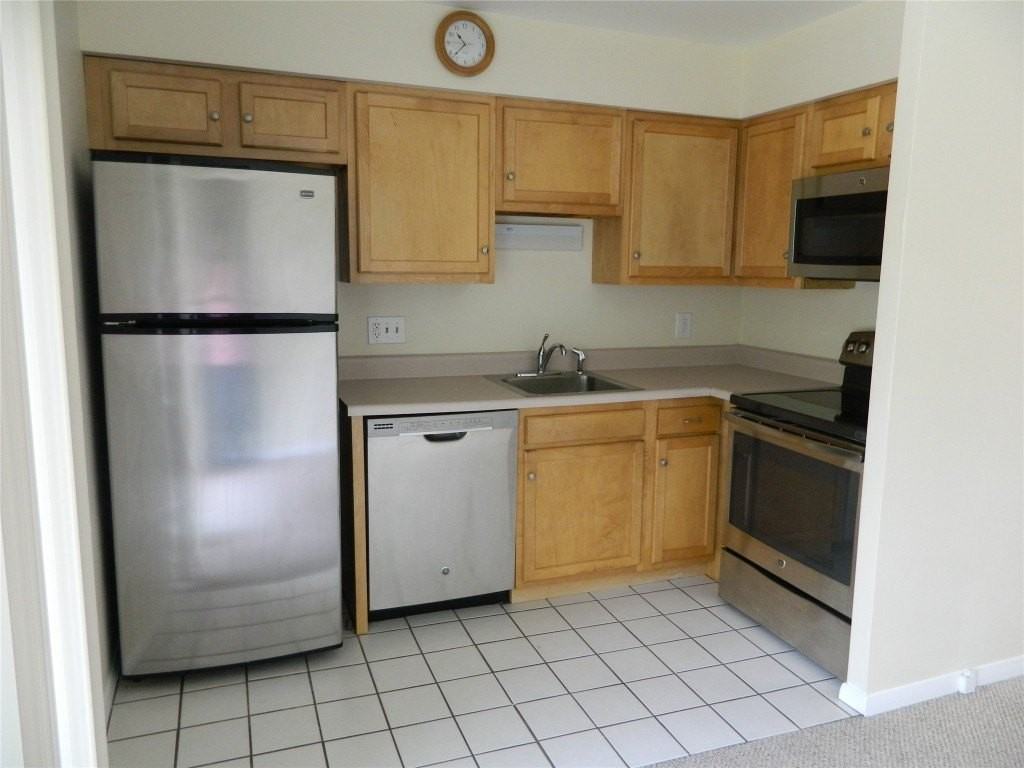 4060 Chilton Ct Unit 2 #2 - Photo 4 of 8