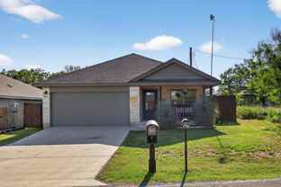 830 Cypress Ln - Photo 1 of 1