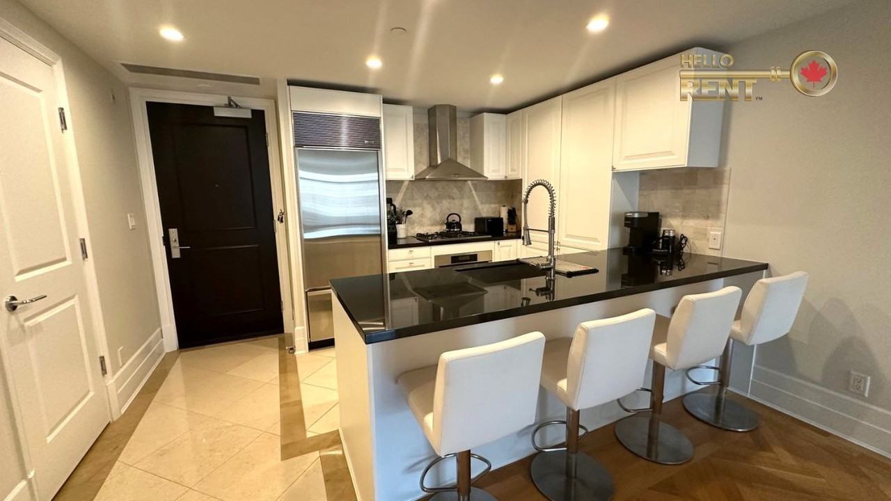 533 Waters Edge Crescent #305 - Photo 3 of 24