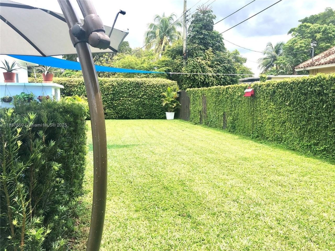 6450 Sw 19th St - Photo 6 of 42