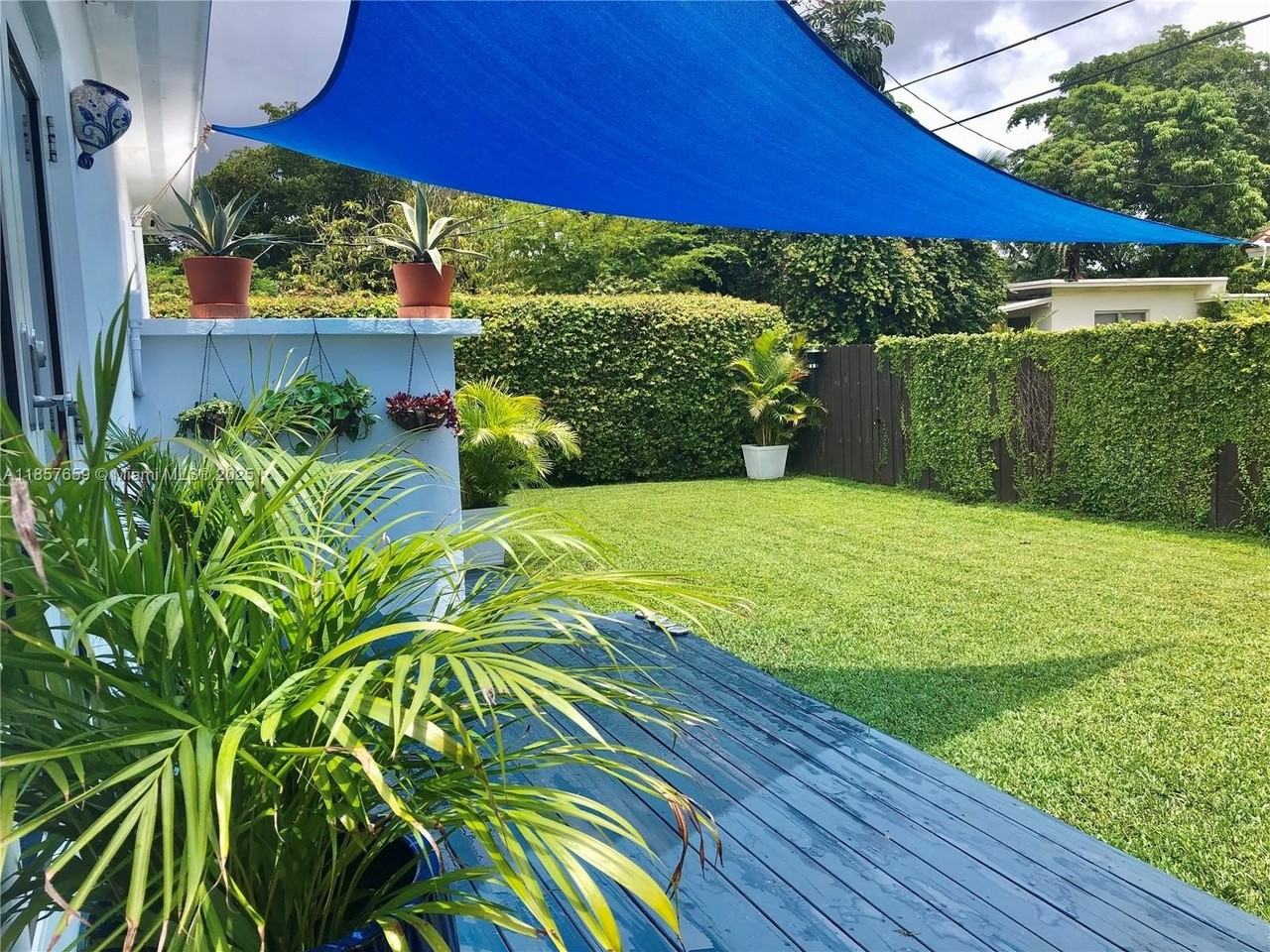 6450 Sw 19th St - Photo 7 of 42