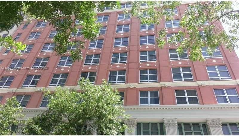 111 E Flagler St #1007