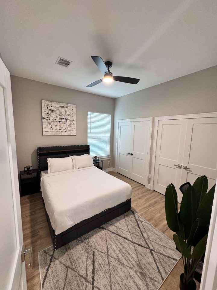 Pederson St - Photo 5 of 6