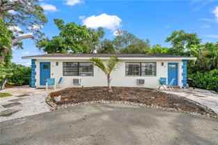 83 7th St - Photo 1 of 1
