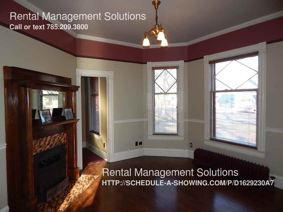 435 SW Buchanan St - Photo 2 of 21