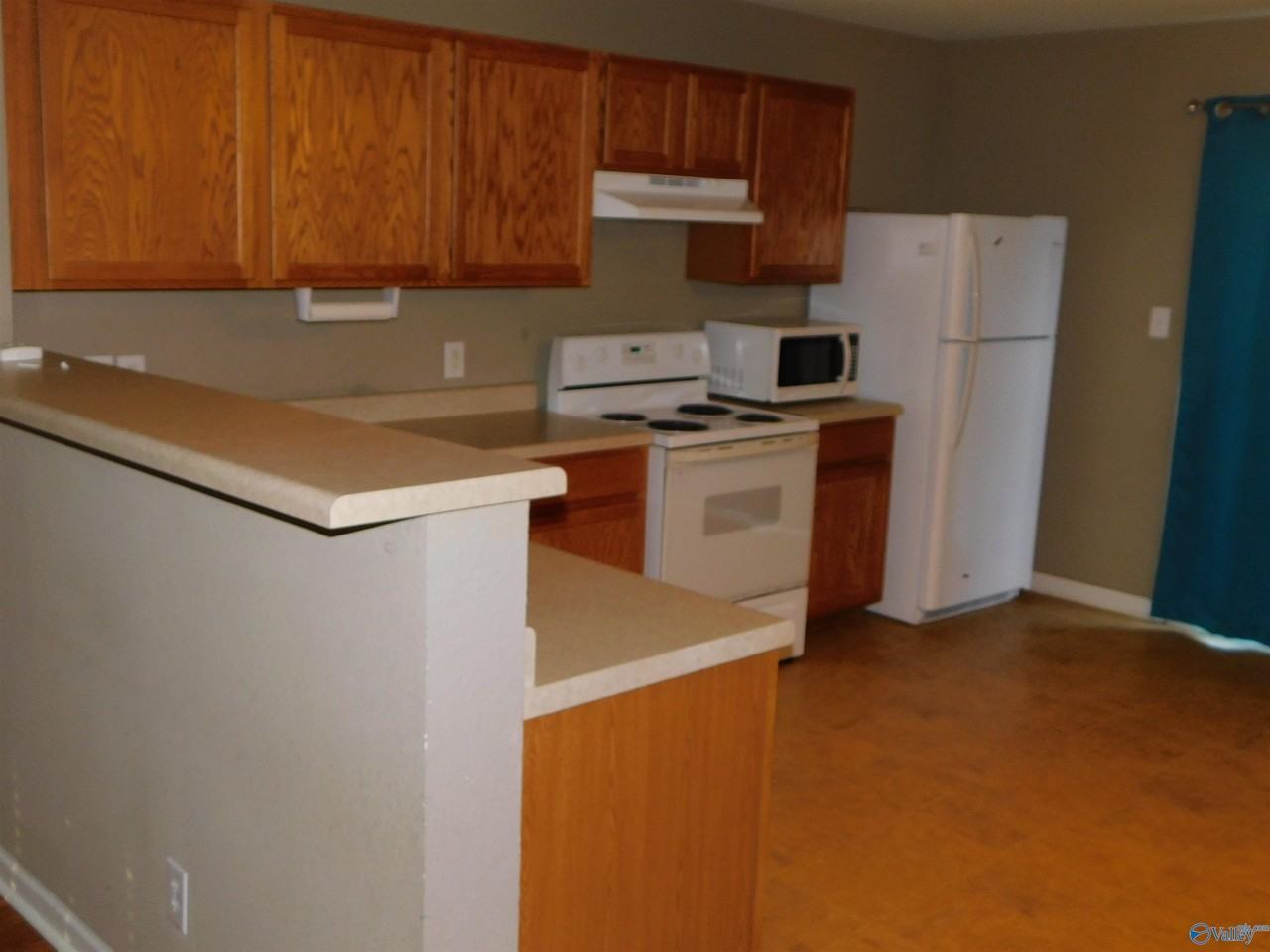 3146 Castlecreek Drive Southwest - Photo 5 of 29