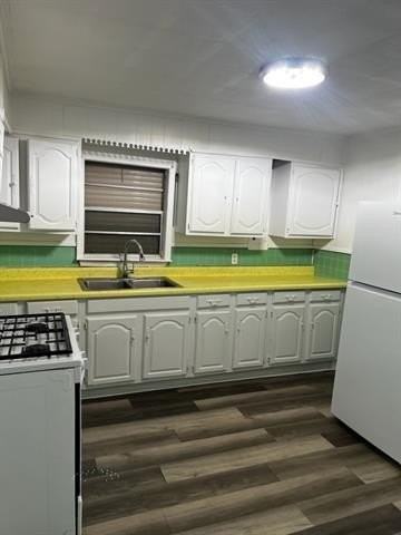 1008 Robinson Ave - Photo 3 of 9