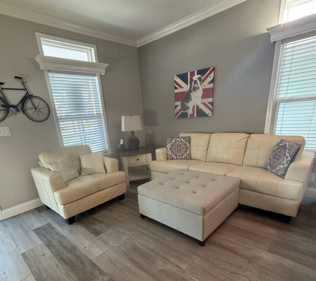 209 Ne Coastal Dr - Photo 6 of 26