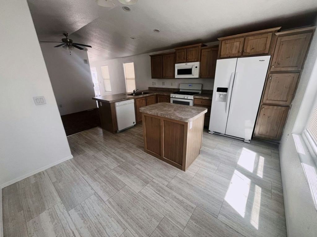 4400 W Florida Ave #0277