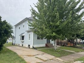 1347 19th St - Photo 1 of 1