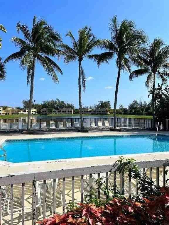 5200 Nw 31st Ave #H158 - Photo 4 of 23