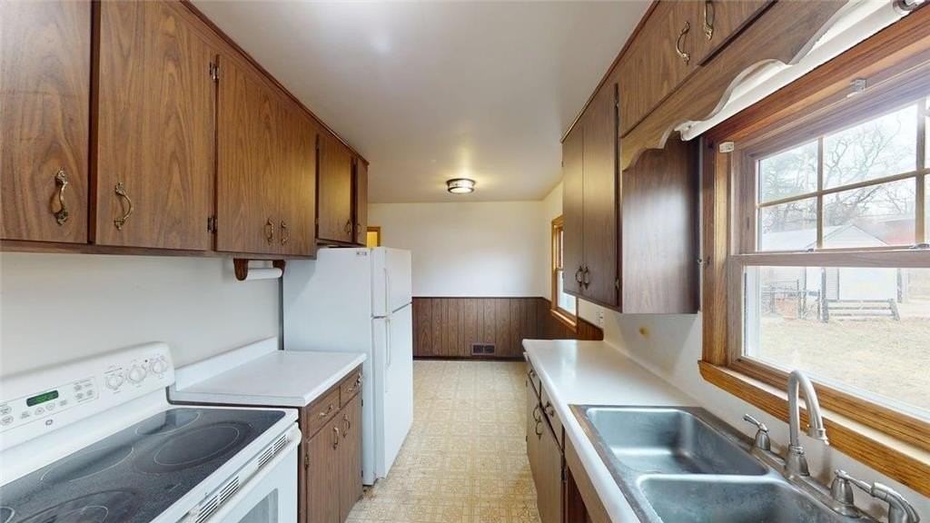 2849 Jersey Ave S - Photo 6 of 19