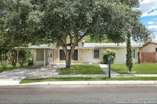 551 Lanark Dr - Photo 1 of 1