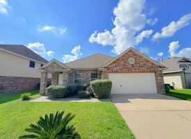 featured image of 915 Curry St