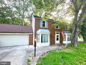 15723 Edgewood Dr - Photo 1 of 1