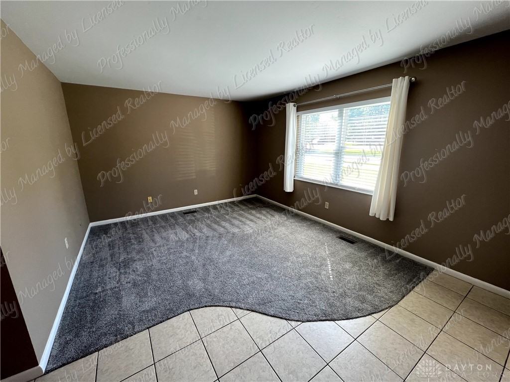 3109 E Stroop Rd - Photo 3 of 22