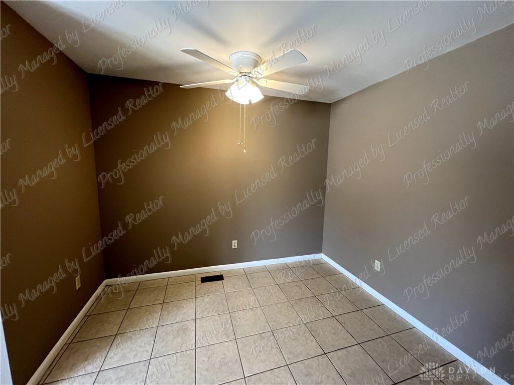 3109 E Stroop Rd - Photo 5 of 22