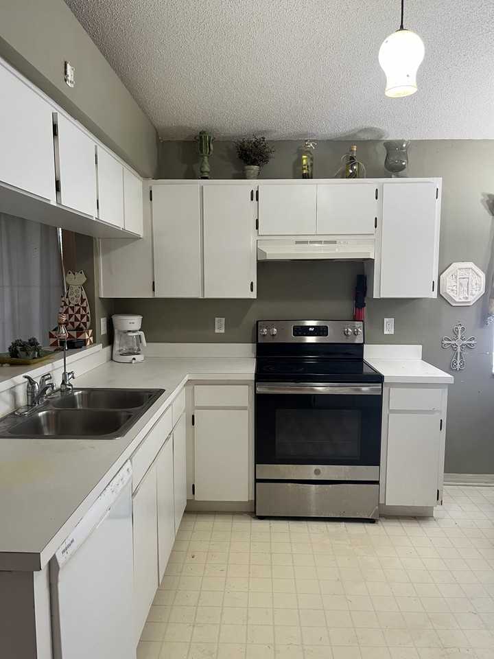 2930 Shannon Cir - Photo 6 of 9