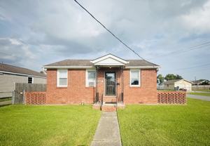 627 Keller Ave - Photo 1 of 1