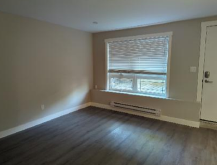 2000 32 St #2 - Photo 3 of 7