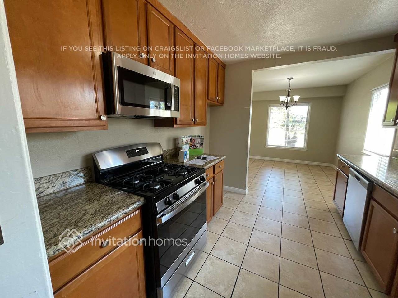 12203 Sunnybrook Ln - Photo 6 of 23