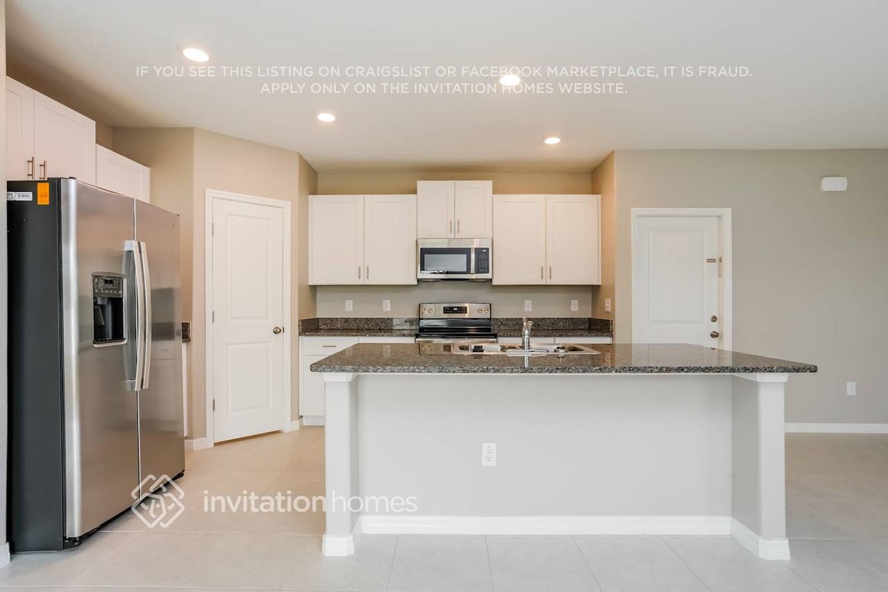 2342 Jungle Drive - Photo 5 of 18