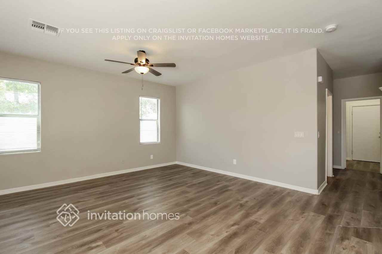 4167 S 249th Ave - Photo 3 of 16