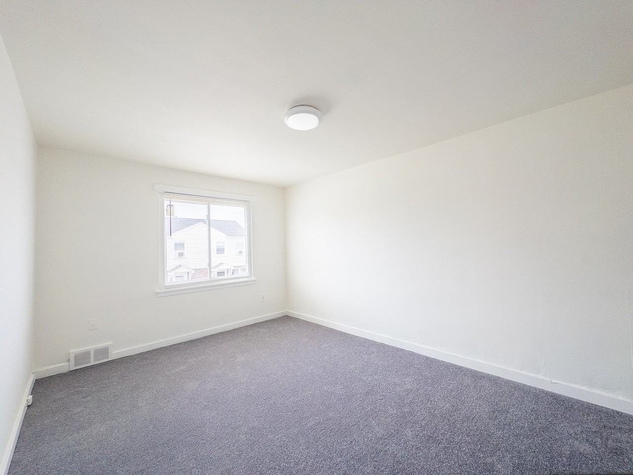 Cedar Knoll - Photo 4 of 20