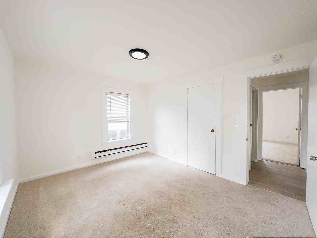 The Manor - Photo 4 of 13