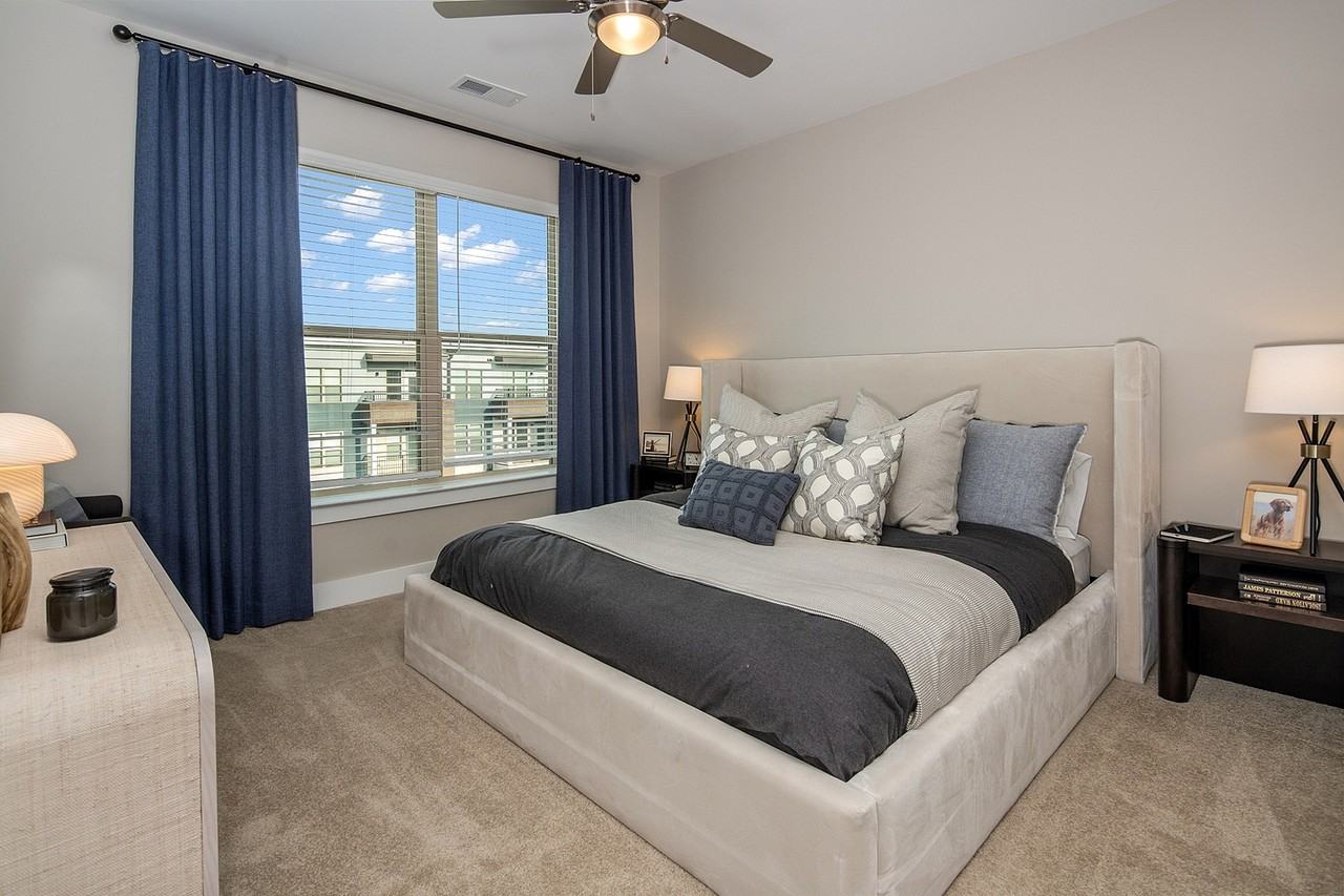 Abberly Alston Townhomes and - Photo 6 of 55