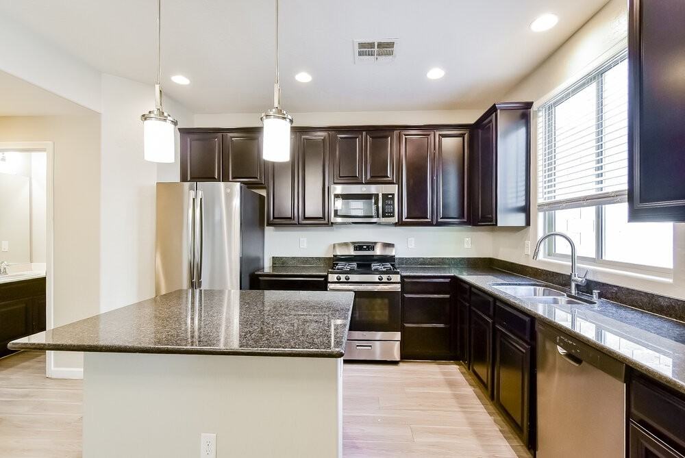 10440 Yew Blossom Ave - Photo 7 of 17