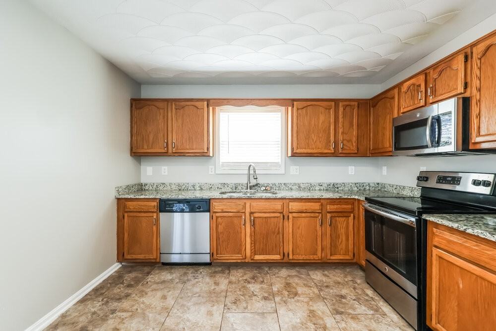 195 Tara Cir - Photo 7 of 16