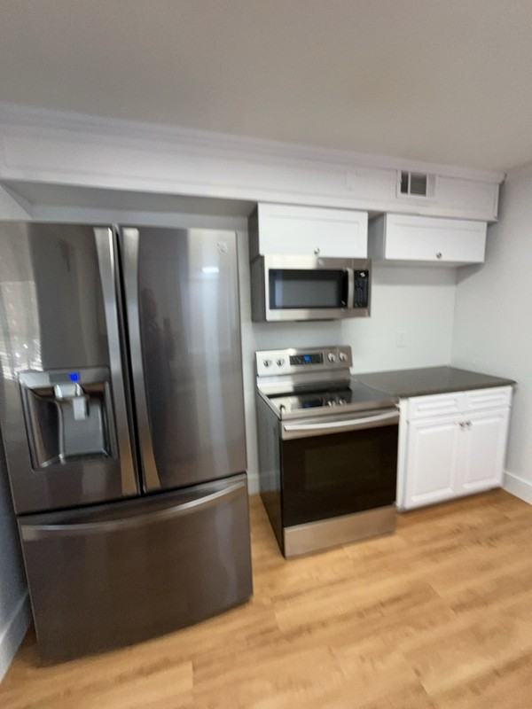 4615 Mars Court - Photo 5 of 20