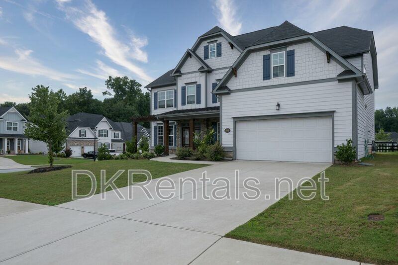 508 Blackberry Ln - Photo 2 of 42