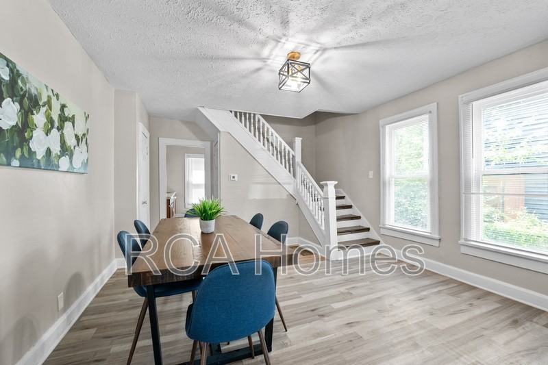 3622 North Capitol Avenue - Photo 4 of 14