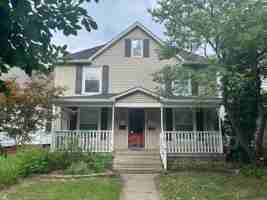 featured image of 1208 S 7th St