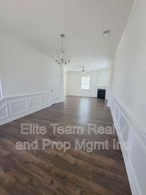 10422 Bradstreet Commons Way - Photo 3 of 27