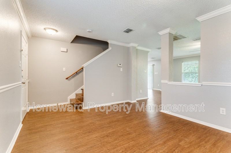 9361 Sundial Dr - Photo 2 of 12