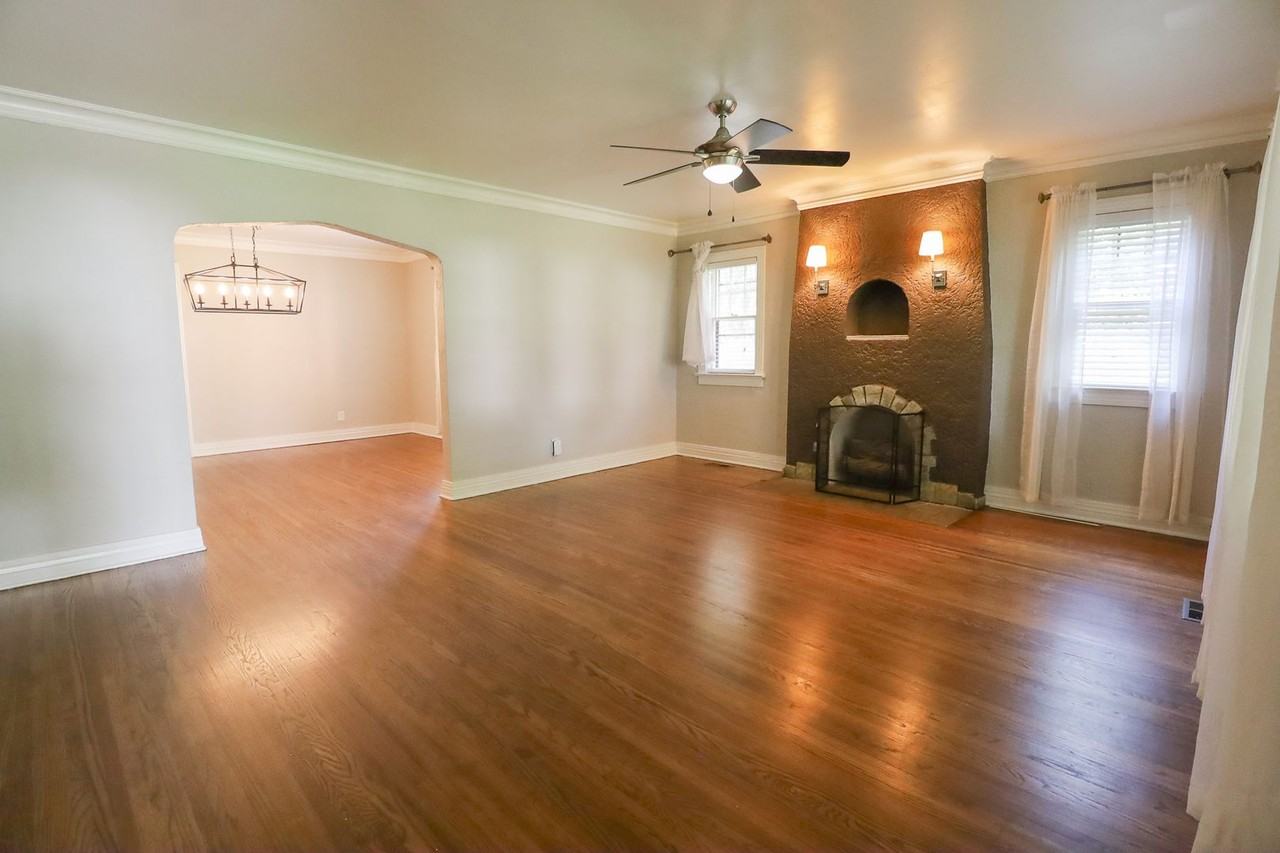 1144 S Toledo Ave - Photo 3 of 30