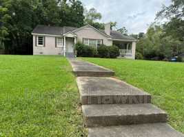 featured image of 3304 Gilmer Ave