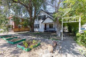 featured image of 2315 Walnut St