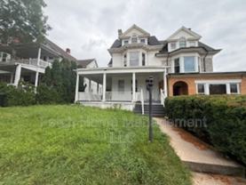 436 Linden Ave - Photo 1 of 1