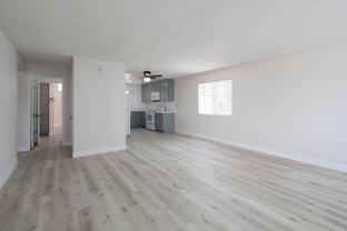 12502 Oak Knoll Rd - Photo 1 of 1