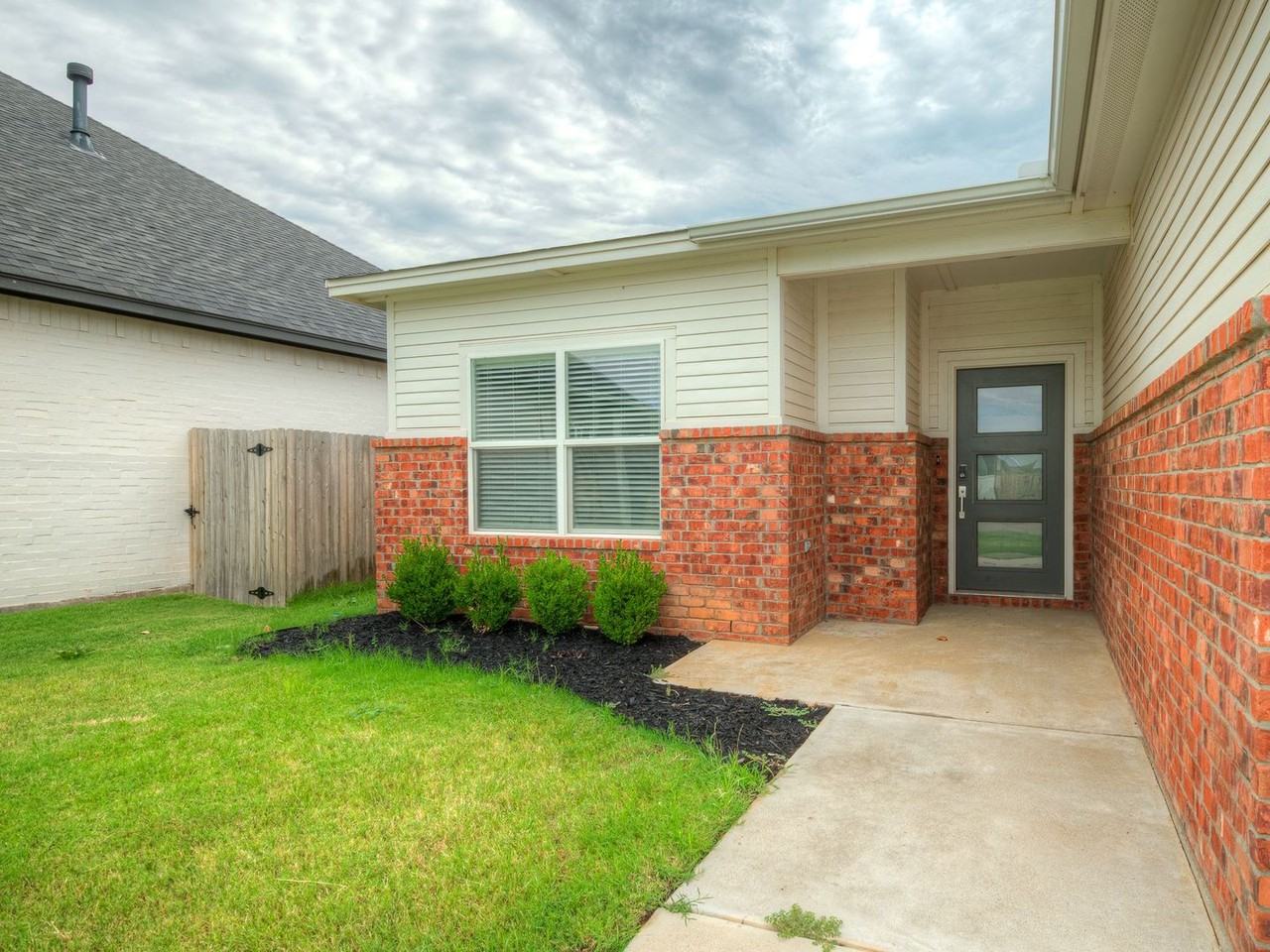 15108 Jasper Ct - Photo 6 of 50