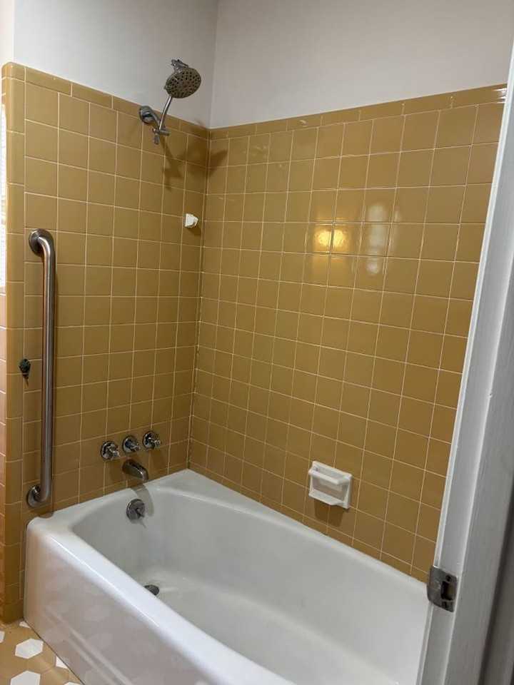 707 Cottonwood Dr - Photo 3 of 37