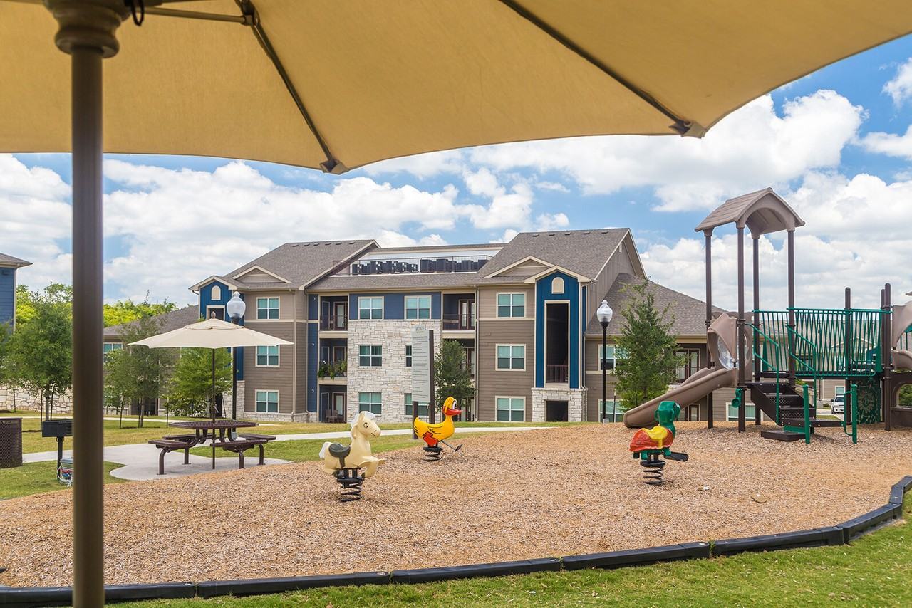 Stallion Pointe - Photo 2 of 19