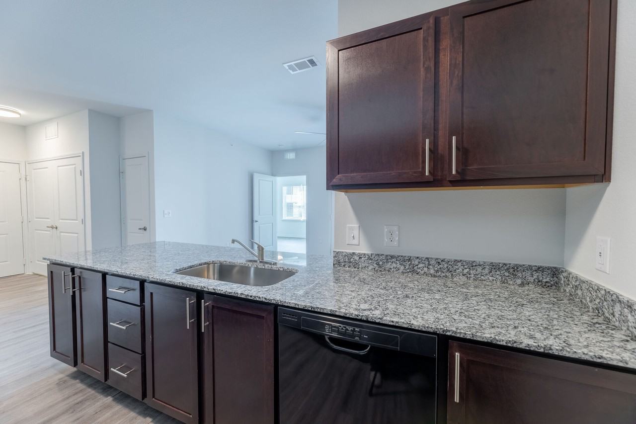 Stallion Ridge - Photo 4 of 27